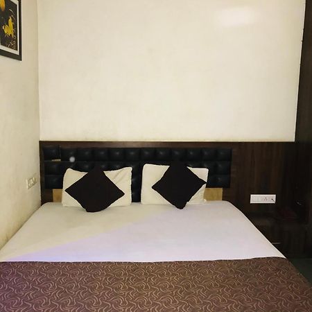 Liva Rooms Нашик Екстериор снимка